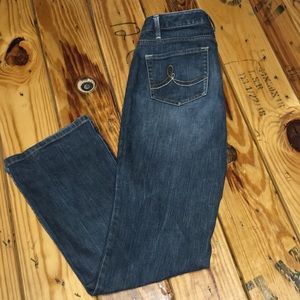 LOFT jeans boot cut. Pls make offer and bundle 😀